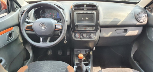 Imagen 8 de 10 de Renault Kwid Outsider Estandar Negro 2019