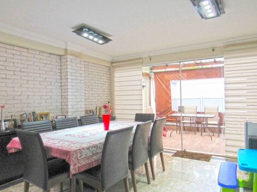 Imagem 11 de 30 de Casa De Condomínio, Localização Excelente - Reo251422