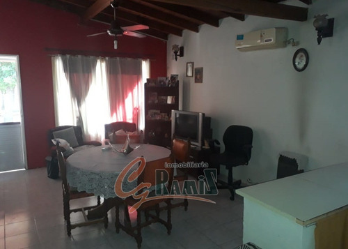 Imagen 3 de 13 de Casa En Venta Lote Terreno 300m2 Garcia 500 Ituzaingo. Oportunidad!