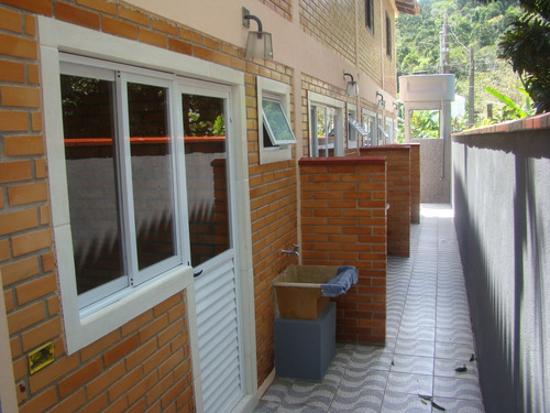 (arrendamento Anual)pousada Com 4 Aptos E 1 Casa Mobiliada