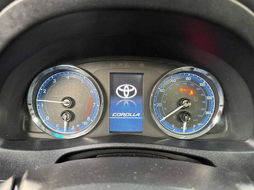 Imagen 7 de 11 de Toyota Corolla Se Plus