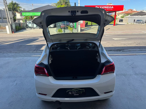 Chevrolet Onix ONIX HATCH EFFECT 1.4 8V F.Power 5p Mec.