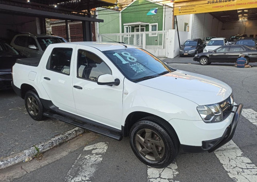 Imagem 2 de 10 de Renault Duster Oroch 2018 1.6 Dyna. Completo