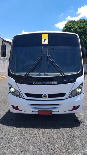 Neobus Thunder 2013 Com Banheiro Motor Cummins Cod 245