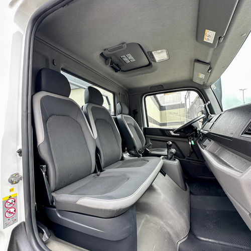 Vw Delivery Express Ano 2019 4x2 = Iveco Sprinter Master Hr