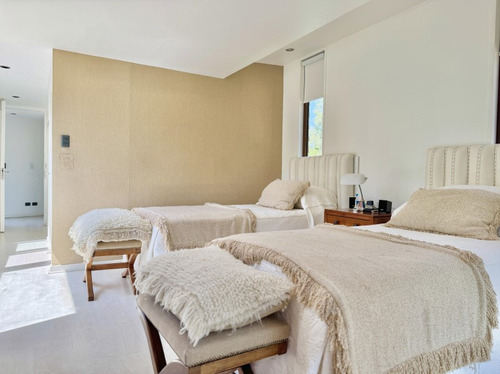 Moderna, Impecable, Amoblada Zona De Sn Francisco Logde