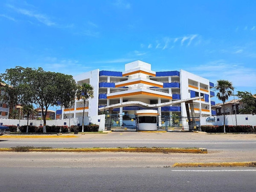 Imagen 2 de 13 de Se Vende Hermoso Apartamento Conj. Res. Coral Plaza Av. Americo Vespucio Vilmar Salazar 0426-583.17.60