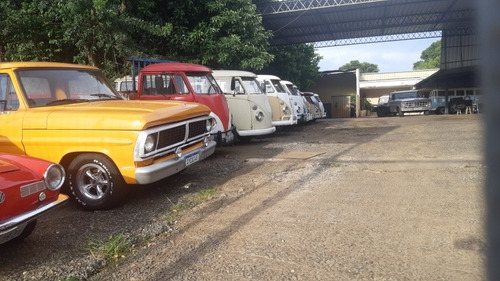 Imagem 3 de 14 de Volkswagen Vw Kombi Corujinha