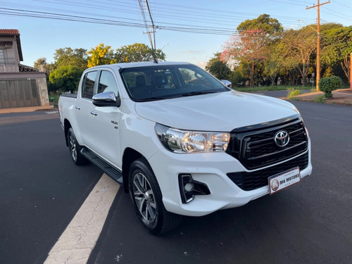 Toyota Hilux 2.7 SRV 4X2 CD 16V FLEX 4P AUTOMÁTICO