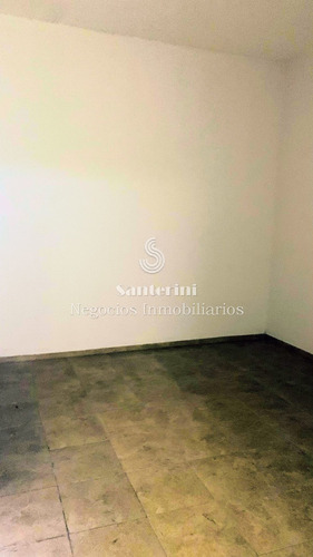 Imagen 4 de 8 de Venta Locales Comerciales Cordón, Av. Uruguay Y Tristan Narvaja, Excelente Ubicación!!!!
