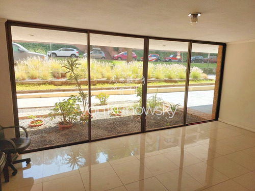 Departamento En Condominio Bosques De La Pirámide Huechuraba