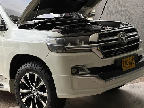 Toyota Land Cruiser 4.5 Vxr Lc200