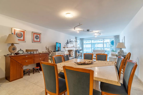 Apartamento En Playa Brava, 3 Dormitorios. - Torre Nueva York - Ref : Pbi3217