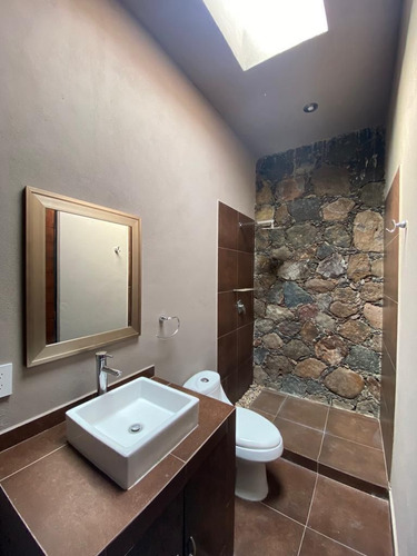 House For Sale In Los Senderos, San Miguel De Allende