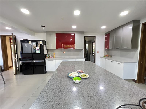 Casa En Venta En Destacado Sector Los Trapenses