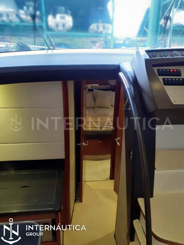 Imagem 7 de 13 de Prestige 40 2014 Intermarine Azimut Ferretti Phantom