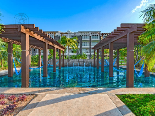 Departamento En Venta En Playa Del Carmen, Quintana Roo, Mareazul, A 5 Min De Playa Del Carmen