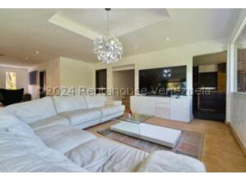#24-29143 Increíble Casa Ubicada En Alto Hatillo