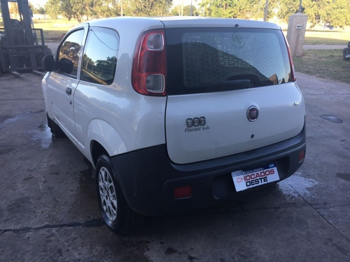 Imagen 7 de 19 de Fiat Uno Cargo