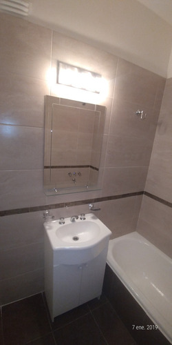 Imagen 2 de 7 de Vendo Departamento Zona Centro