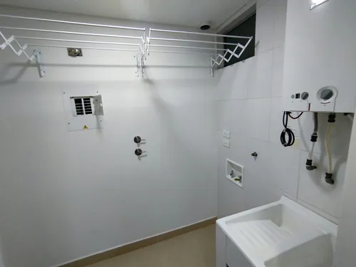 Arriendo Apartamento En Laureles
