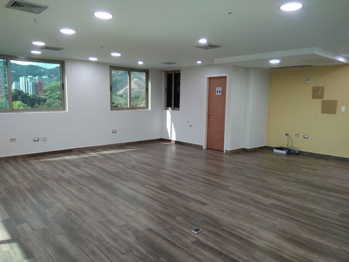 Imagen 10 de 14 de Oficinas En Venta La Arboleda Fm*