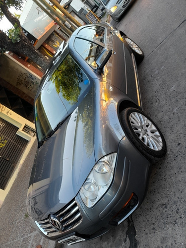 Volkswagen Bora 1.8 Highline T 180cv Cuero 2008