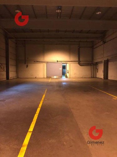 Depósito En Alquiler 15.000 M2 - Barracas