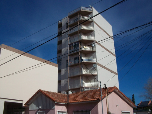 Depto Santa Teresita , Balcon Vista Al Mar , 4 Piso ,cochera 4 Personas