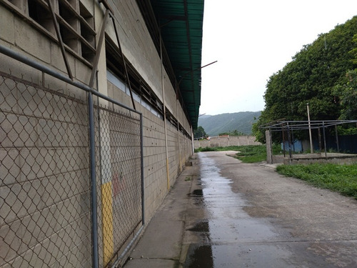 Imagen 16 de 21 de *+584144713559* Galpon En Venta En Complejo Ind Santa Rosa/pto Cabello/carabobo. 3000mts,areas De Ofocina,6baños,area De Comedor,banco De Transformadores Alta Tension,conj Cerrado,tanque De Agua.