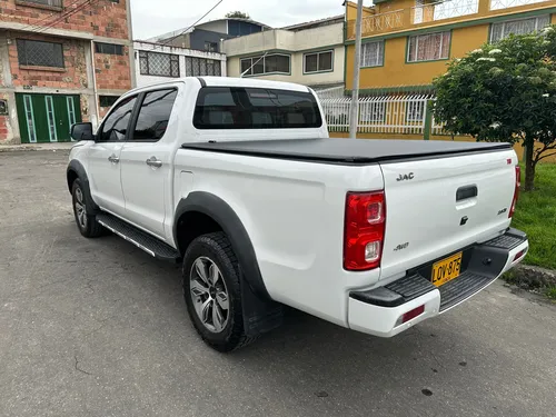 Jac T8