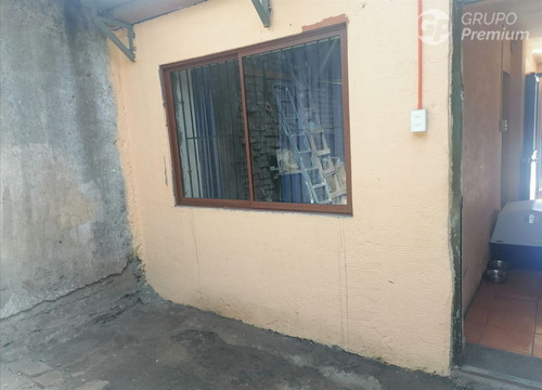 Casa En Venta De 1 Dormitorio En Concepción