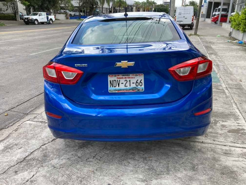Imagen 5 de 15 de Chevrolet Cruze 2017 1.4 Ls Mt