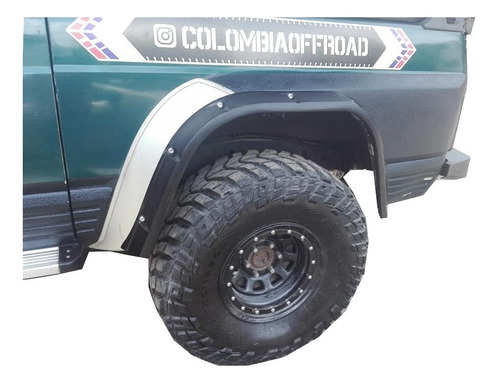 Imagen 4 de 6 de Nissan Patrol Y60 Ampliaciones 4x4 Buches Repuesto Fender