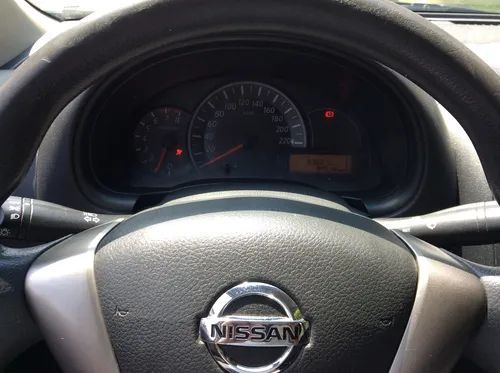 Nissan March 1.6 Active Plus