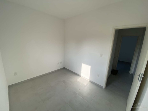 Imagem 10 de 14 de Sobrado Com 2 Dorms, Esmeralda, Praia Grande - R$ 217 Mil, Cod: So2229 - Vso2229