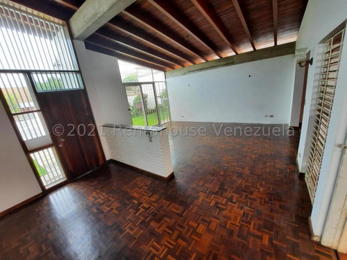 Imagen 3 de 22 de Casa En Venta En Caurimare 22-7204 Carolina Fermoso 0424 2083128