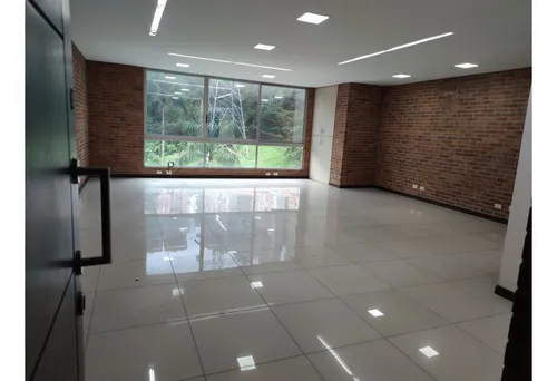 Oficina En Arriendo Castropol
