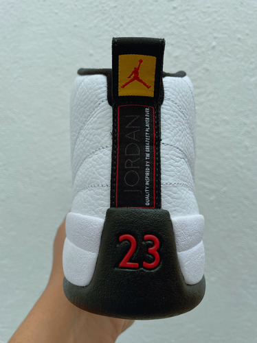 Tenis Air Jordan 12 Retro Taxi | 27 Mx | 9 Us. (Usado)