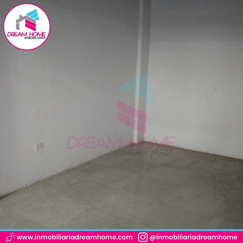Imagen 2 de 5 de Local C.c. Betania - Cua