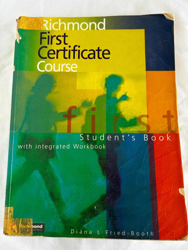 First Certificate Course. Libro