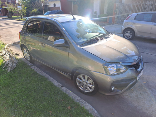 Toyota Etios 1.5 Xls