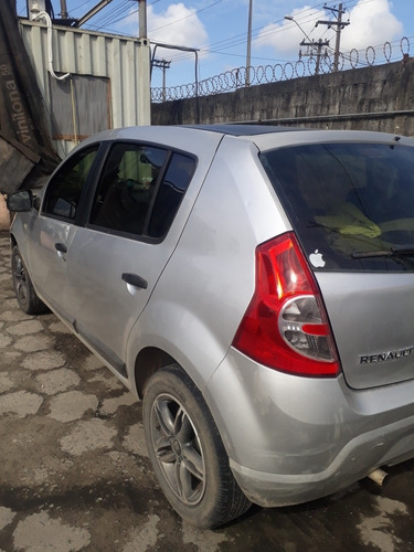 Imagem 5 de 11 de Renault Sandero 2010 1.6 Expression Hi-torque 5p