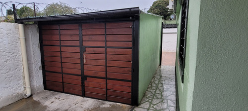 Venta Casa 2 Dormitorios Peñarol A Metros Av. Garzón