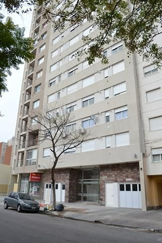 Imagen 3 de 5 de Cochera Cubierta - Caronti 39 -