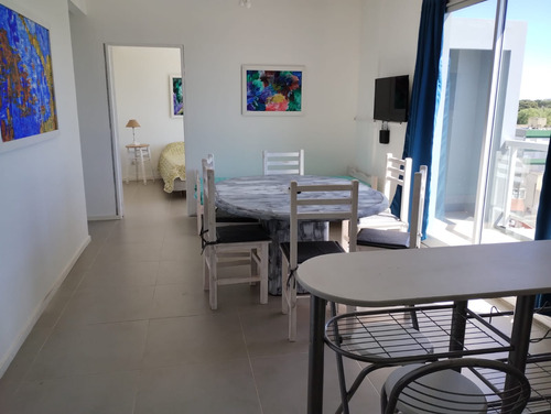 Alquiler En Villa Gesell - Departamento - Marzo 2024