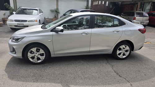 Chevrolet Onix 1.2t Premier L At