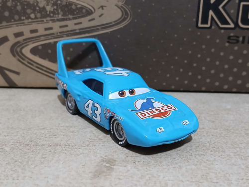 Disney Pixar Cars - The King / El Rey Dinoco #43 Celeste (Usado)