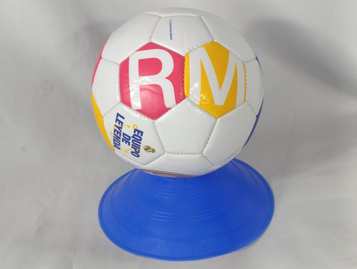 Mini Balón Real Madrid Original No.2 Con Base