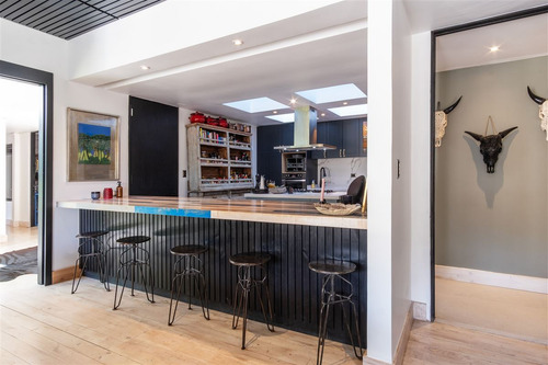 Acogedora Y Moderna Casa En Aguas Claras Hijuelas